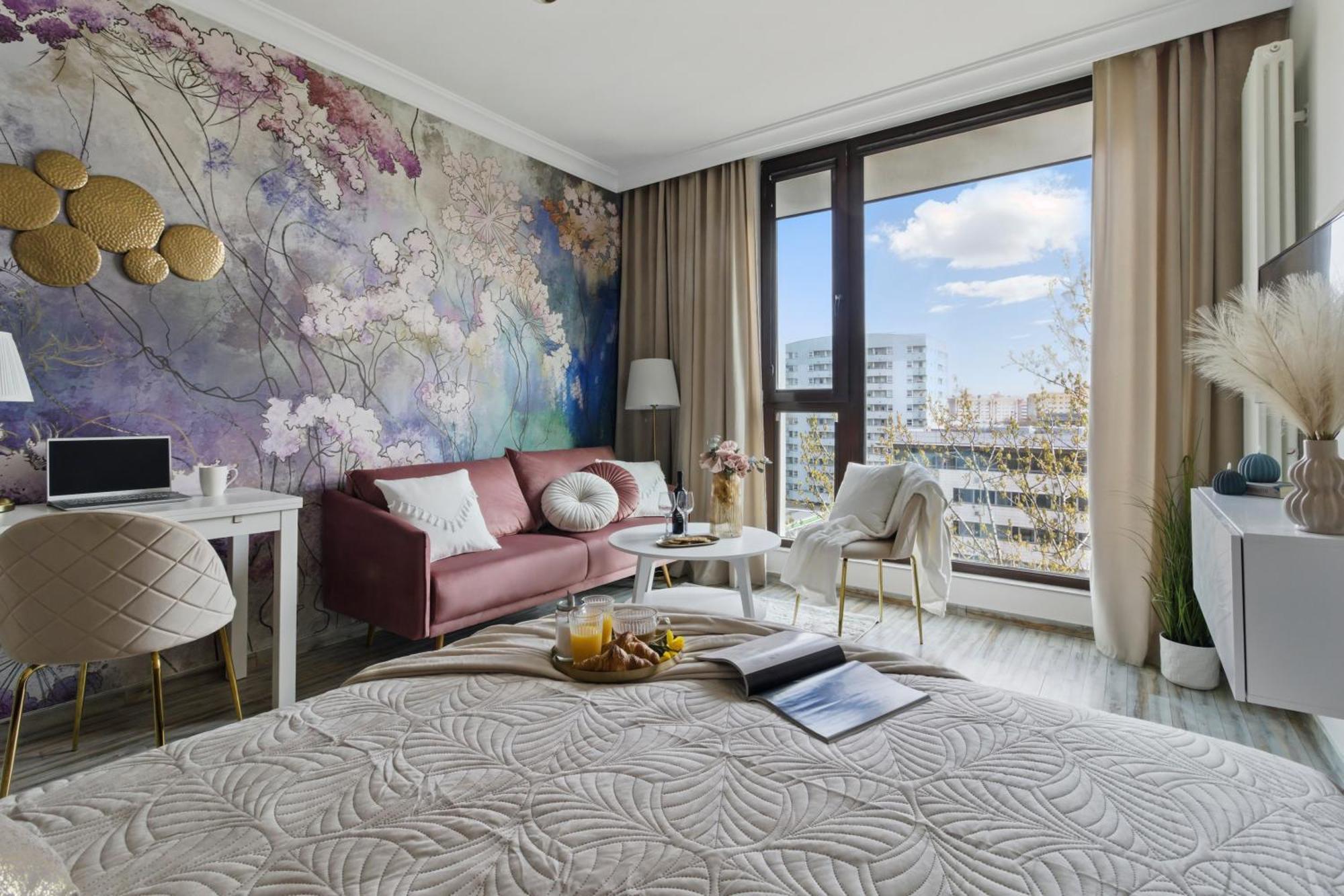 Apartament Lovely Boutique 2x1br Nearby Chopin Airport & 15 Min To Centre By Tram